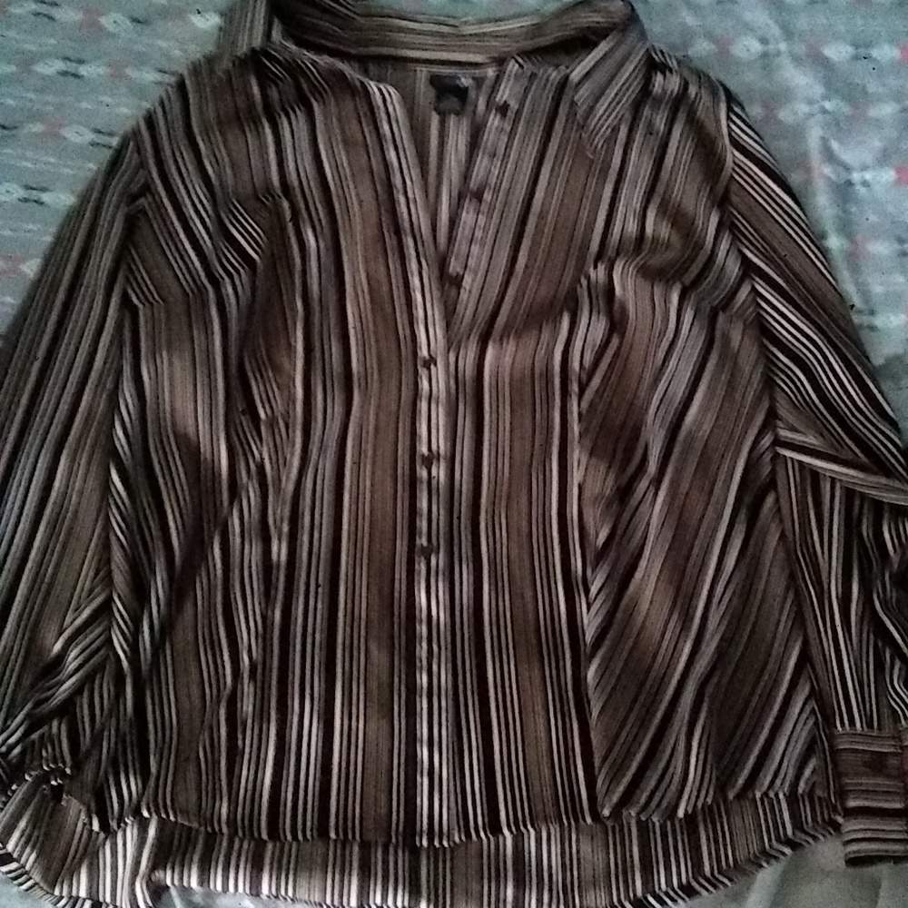 stripped button down shirt buisness work